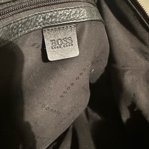 Hugo Boss black grained leather tote bag - Picture 9 of 12